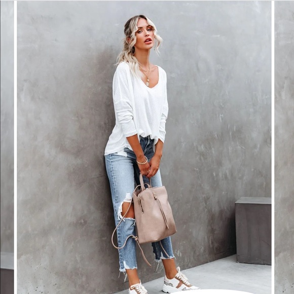 VICI-NWT.  Thermal knit top - WHITE, XS - Picture 2 of 10